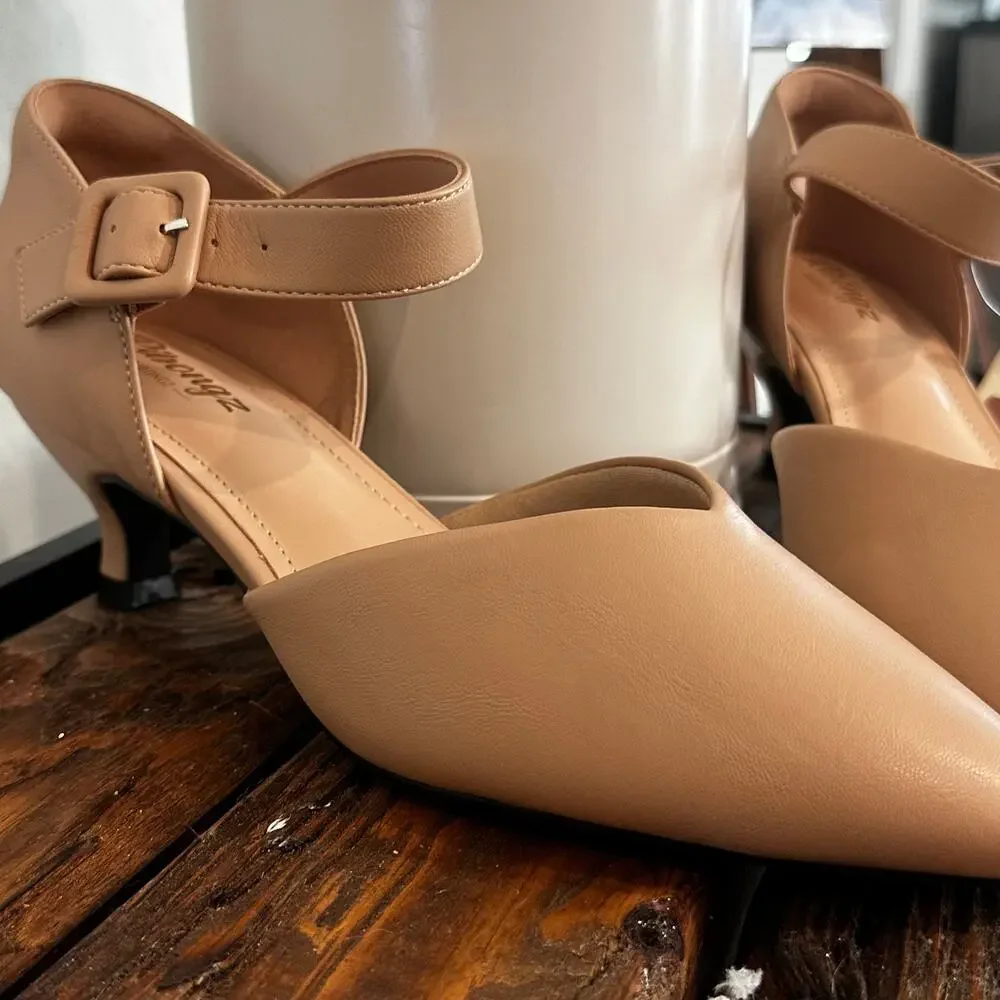 Ribongz Nude Heels Size 9 NWT Brand New with Tags Pointed Toe Women's Shoes